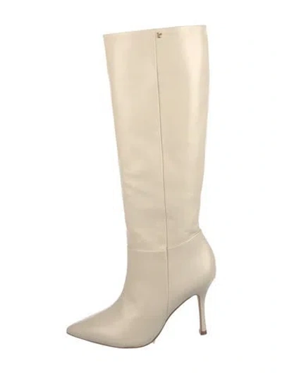 Pre-owned Larroude Leather Boots In White