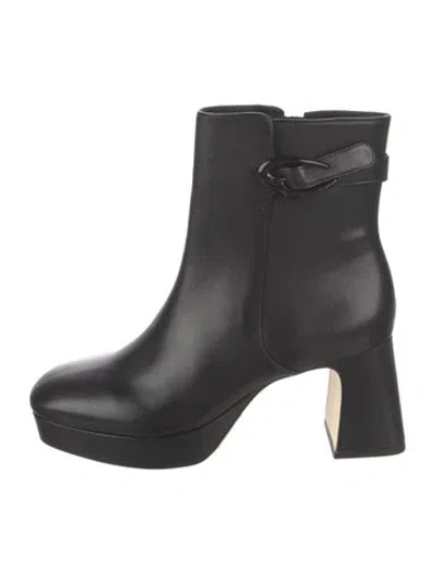 Pre-owned Larroude Leather Chelsea Boots In Black