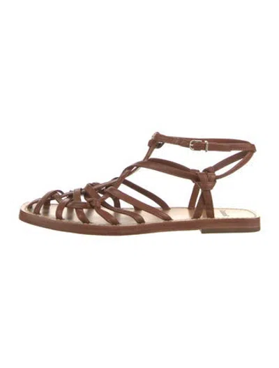 Pre-owned Larroude Leather Flats In Brown