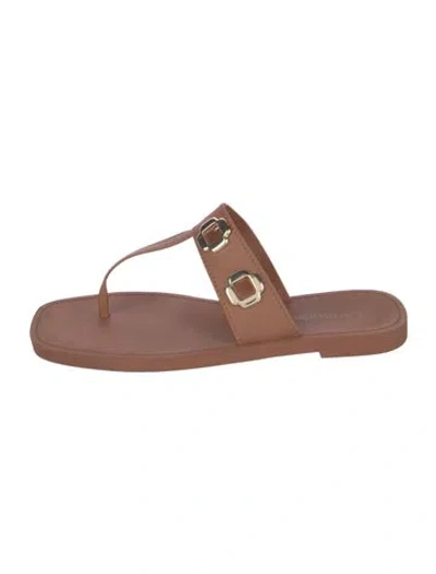 Pre-owned Larroude Leather Flip Flops In Neutrals