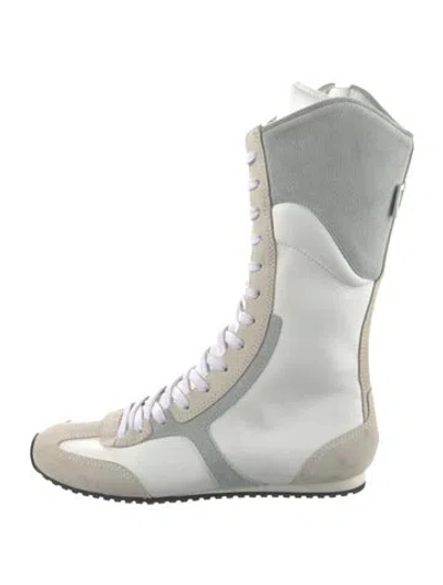 Pre-owned Larroude Leather Lace-up Boots In White