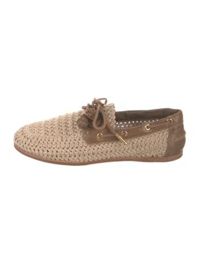 Pre-owned Larroude Leather Loafers In Neutrals