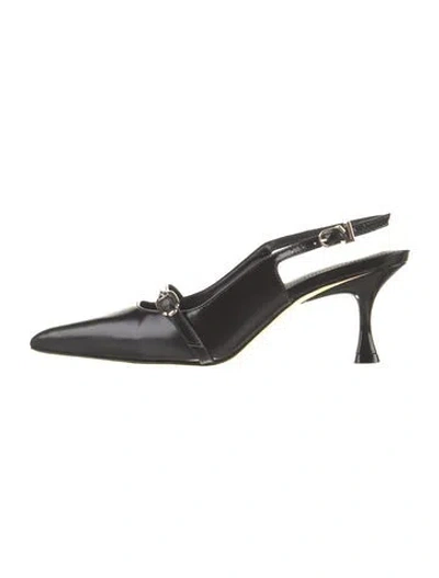 Pre-owned Larroude Leather Pumps In Black