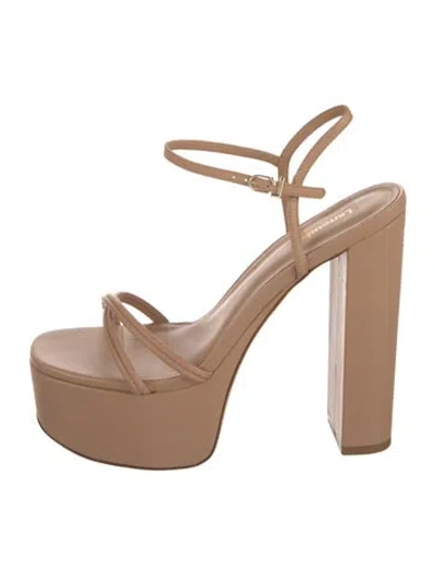 Pre-owned Larroude Leather Pumps In Neutral