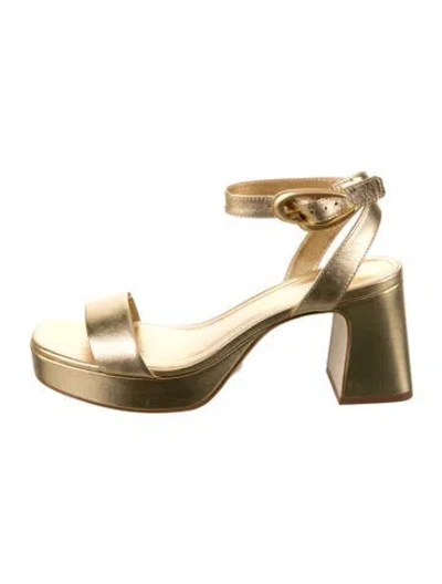 Pre-owned Larroude Leather Sandals