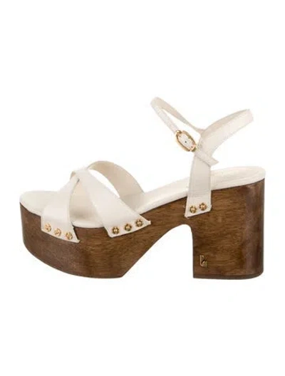 Pre-owned Larroude Leather Sandals In Neutral