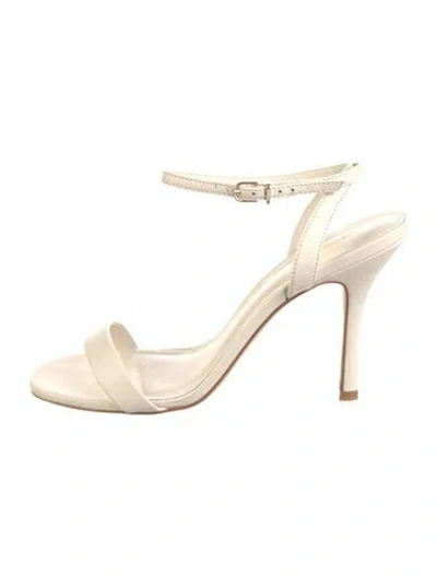 Pre-owned Larroude Leather Sandals In Neutrals