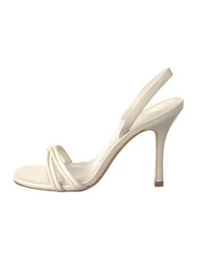 Pre-owned Larroude Leather Sandals In Neutrals
