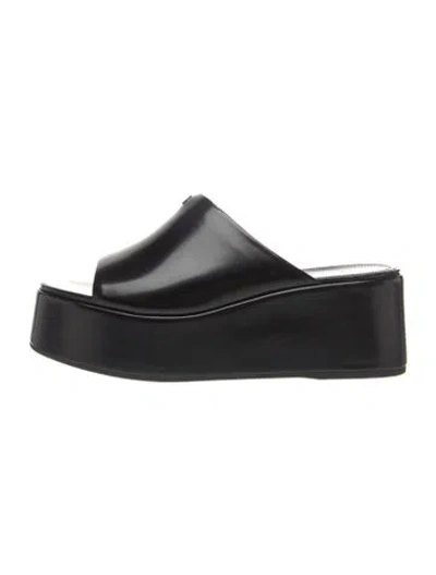 Pre-owned Larroude Leather Slides In Black