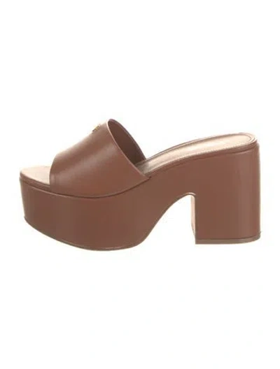 Pre-owned Larroude Leather Slides In Brown