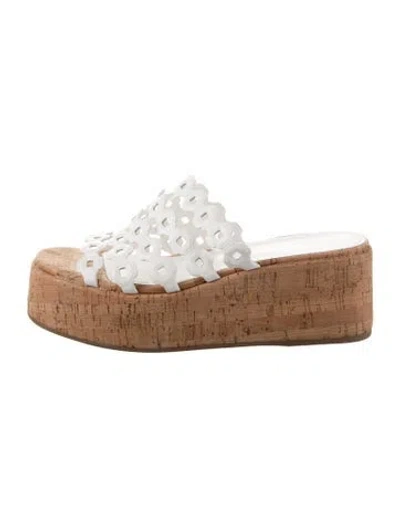 Pre-owned Larroude Leather Slides In White