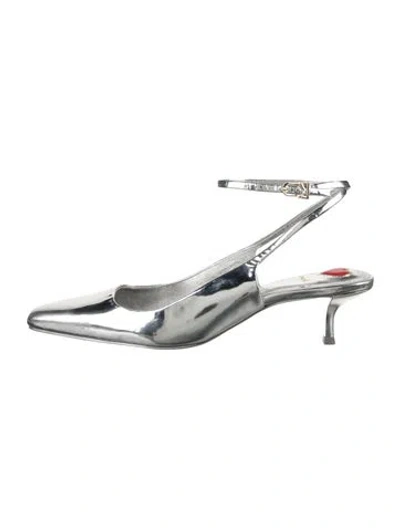 Pre-owned Larroude Leather Slingback Pumps In Silver