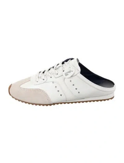 Pre-owned Larroude Leather Sneakers In White