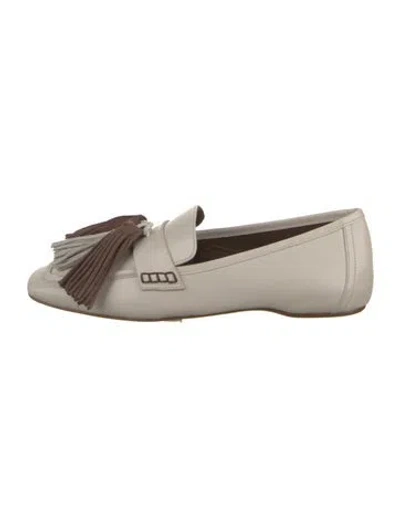 Pre-owned Larroude Leather Tassel Accents Loafers In Neutral