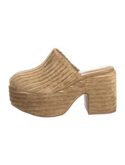 Pre-owned Larroude Mules In Neutral