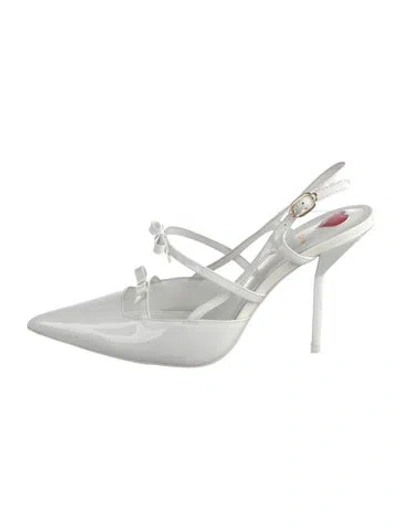 Pre-owned Larroude Patent Leather Bow Accents Slingback Pumps In White