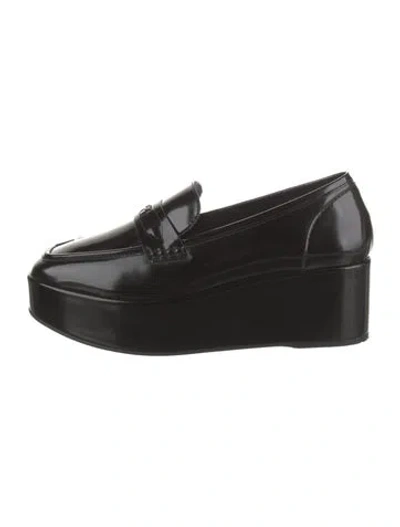 Pre-owned Larroude Patent Leather Loafers In Black