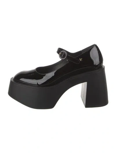 Pre-owned Larroude Patent Leather Pumps In Black