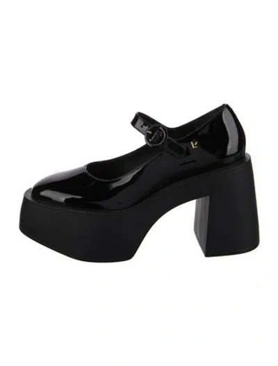 Pre-owned Larroude Patent Leather Pumps In Black