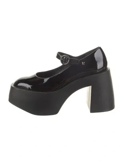 Pre-owned Larroude Patent Leather Pumps In Black
