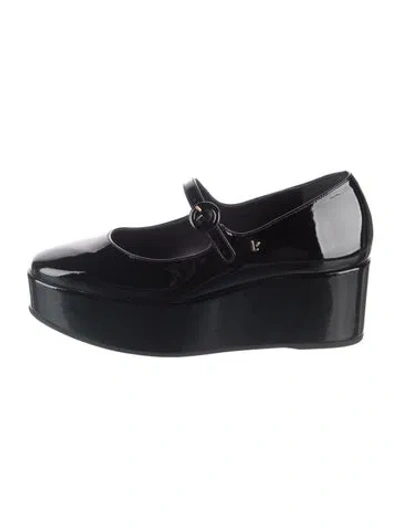Pre-owned Larroude Patent Leather Pumps In Black
