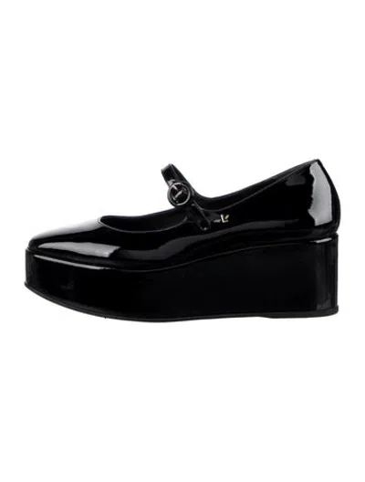 Pre-owned Larroude Patent Leather Pumps In Black