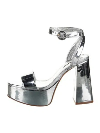 Pre-owned Larroude Patent Leather Sandals In Silver