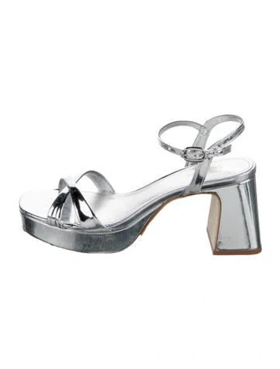 Pre-owned Larroude Patent Leather Sandals In Silver