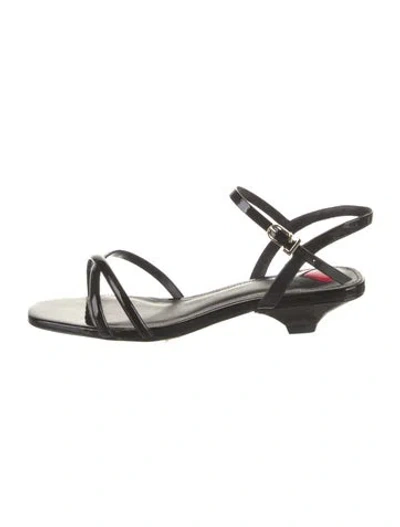 Pre-owned Larroude Patent Leather Slingback Sandals In Black