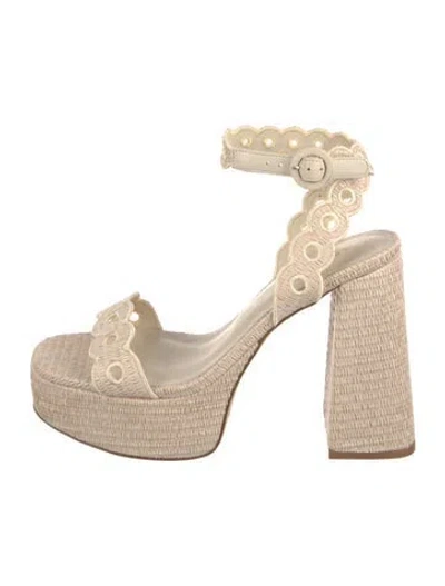 Pre-owned Larroude Raffia Espadrilles In Neutral