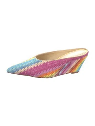 Pre-owned Larroude Raffia Patterned Mules In Pink