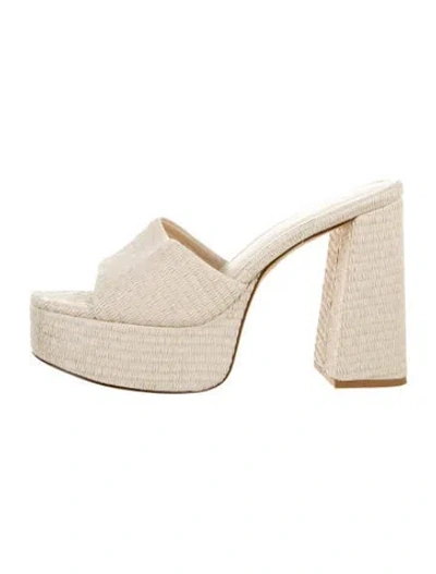 Pre-owned Larroude Raffia Slides In Neutral
