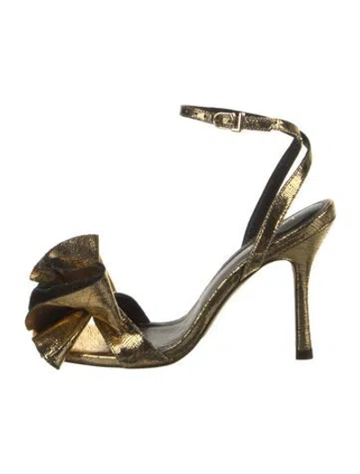 Pre-owned Larroude Sandals