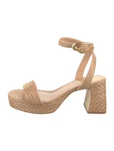 Pre-owned Larroude Sandals In Neutral