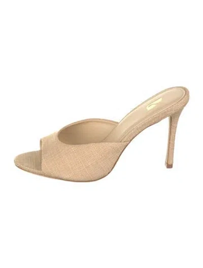 Pre-owned Larroude Sandals In Neutral