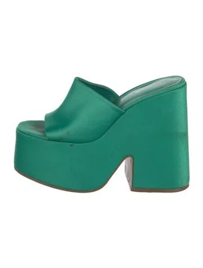 Pre-owned Larroude Satin Mules In Green
