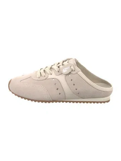 Pre-owned Larroude Stella Mule Sneakers In Neutral