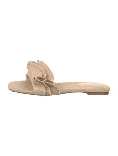 Pre-owned Larroude Straw Ruffle Embellishment Slides In Neutral