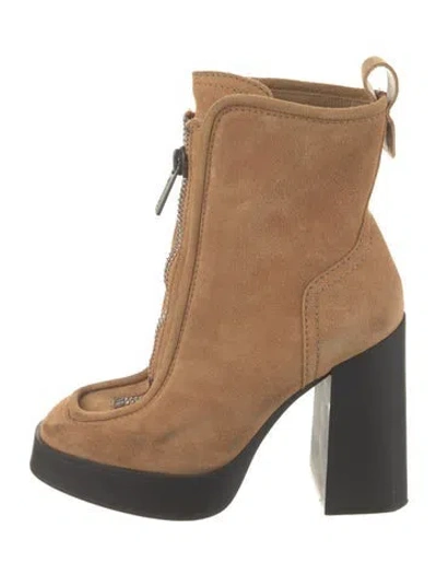Pre-owned Larroude Suede Boots In Neutral