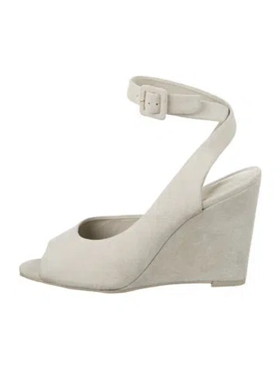 Pre-owned Larroude Suede Sandals In Neutral