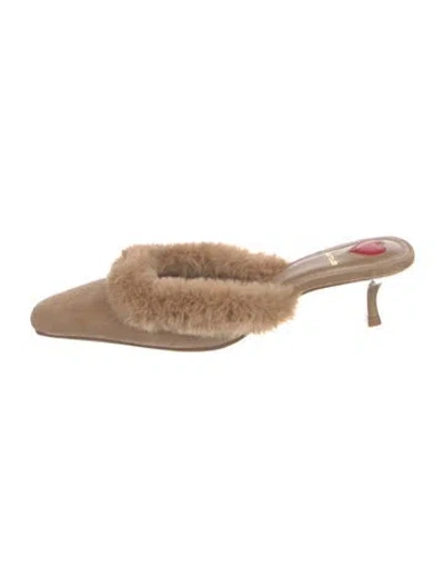 Pre-owned Larroude Suede Slides In Neutral