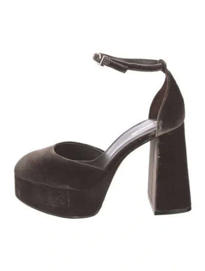 Pre-owned Larroude Velvet Pumps In Brown