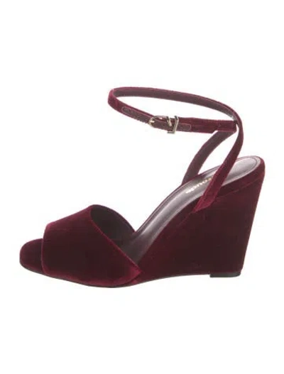 Pre-owned Larroude Velvet Sandals In Burgundy
