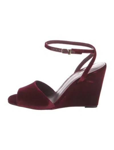 Pre-owned Larroude Velvet Sandals In Burgundy