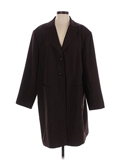Pre-owned Larry Levine Coat In Brown