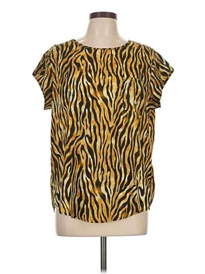 Pre-owned Larry Levine Short Sleeve Blouse In Gold