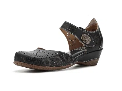 L'artiste By Spring Step Americana In Black