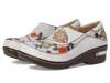 L'artiste By Spring Step Burbank-flower In Multi