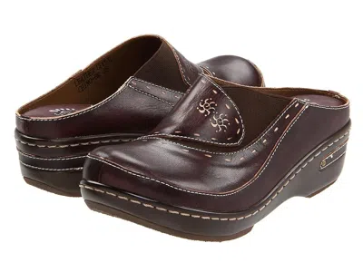 L'artiste By Spring Step Chino In Brown