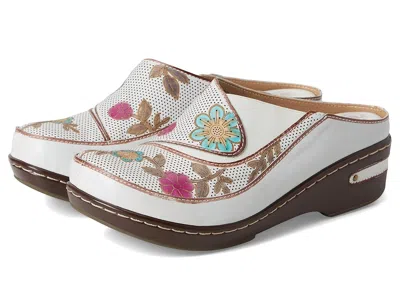 L'artiste By Spring Step Chino-flower In White